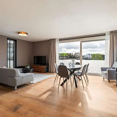 Casa vacanze Luxurious 4-room Water In Amsterdam
